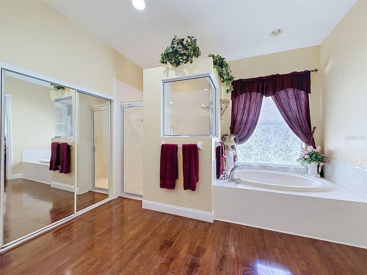 11352 Oyster Bay Cir , New Port Richey, FL 34654 Photo