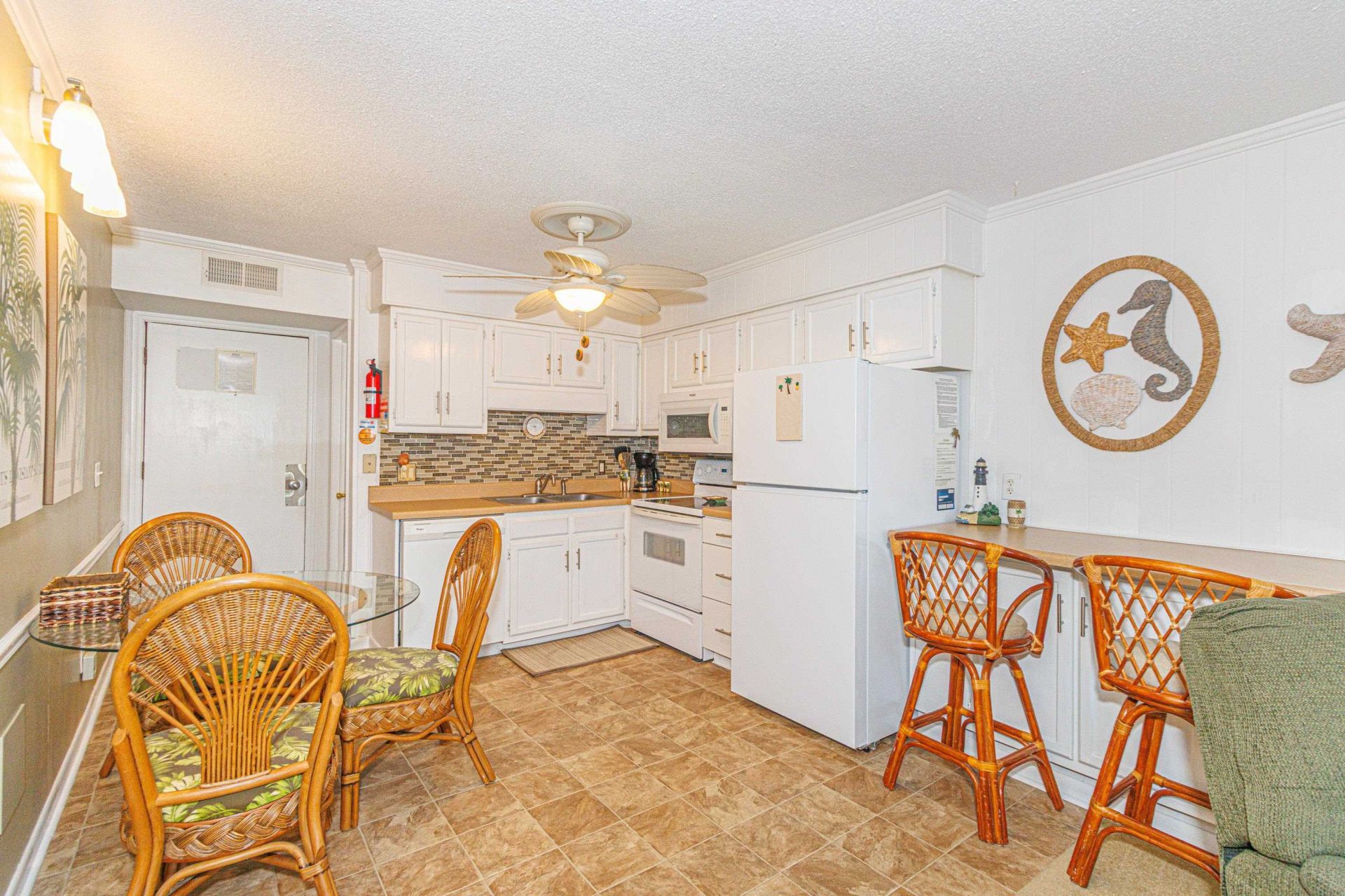 5601 N Ocean Blvd.  Photo 11