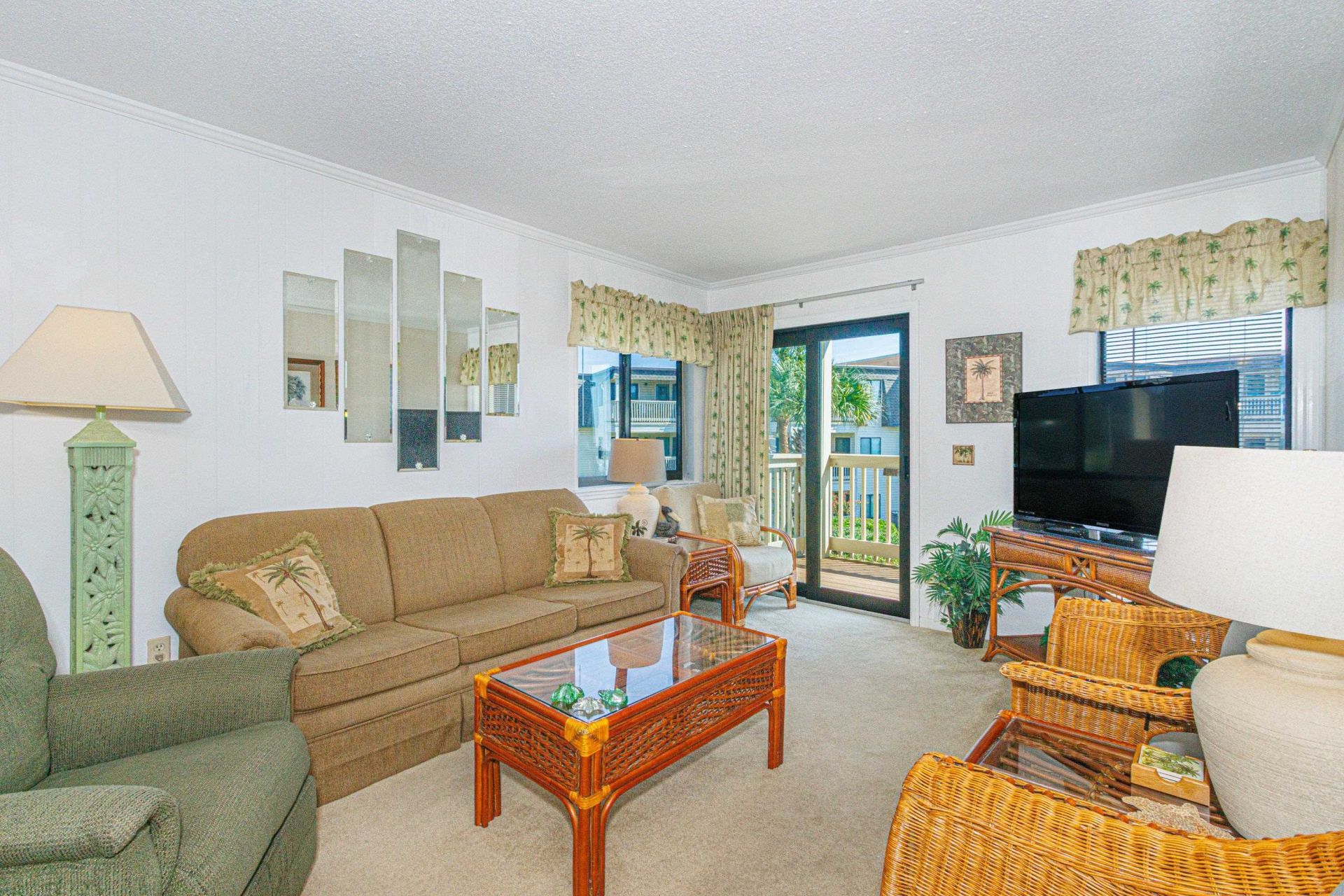 5601 N Ocean Blvd.  Photo 15