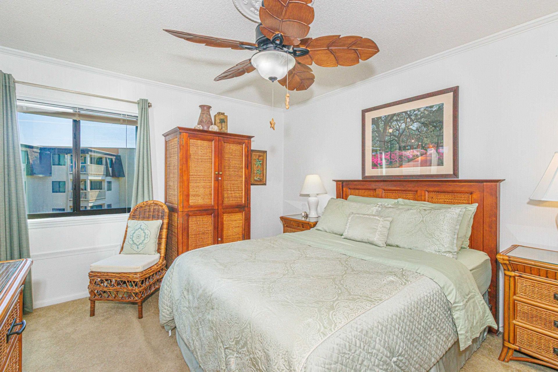 5601 N Ocean Blvd.  Photo 19