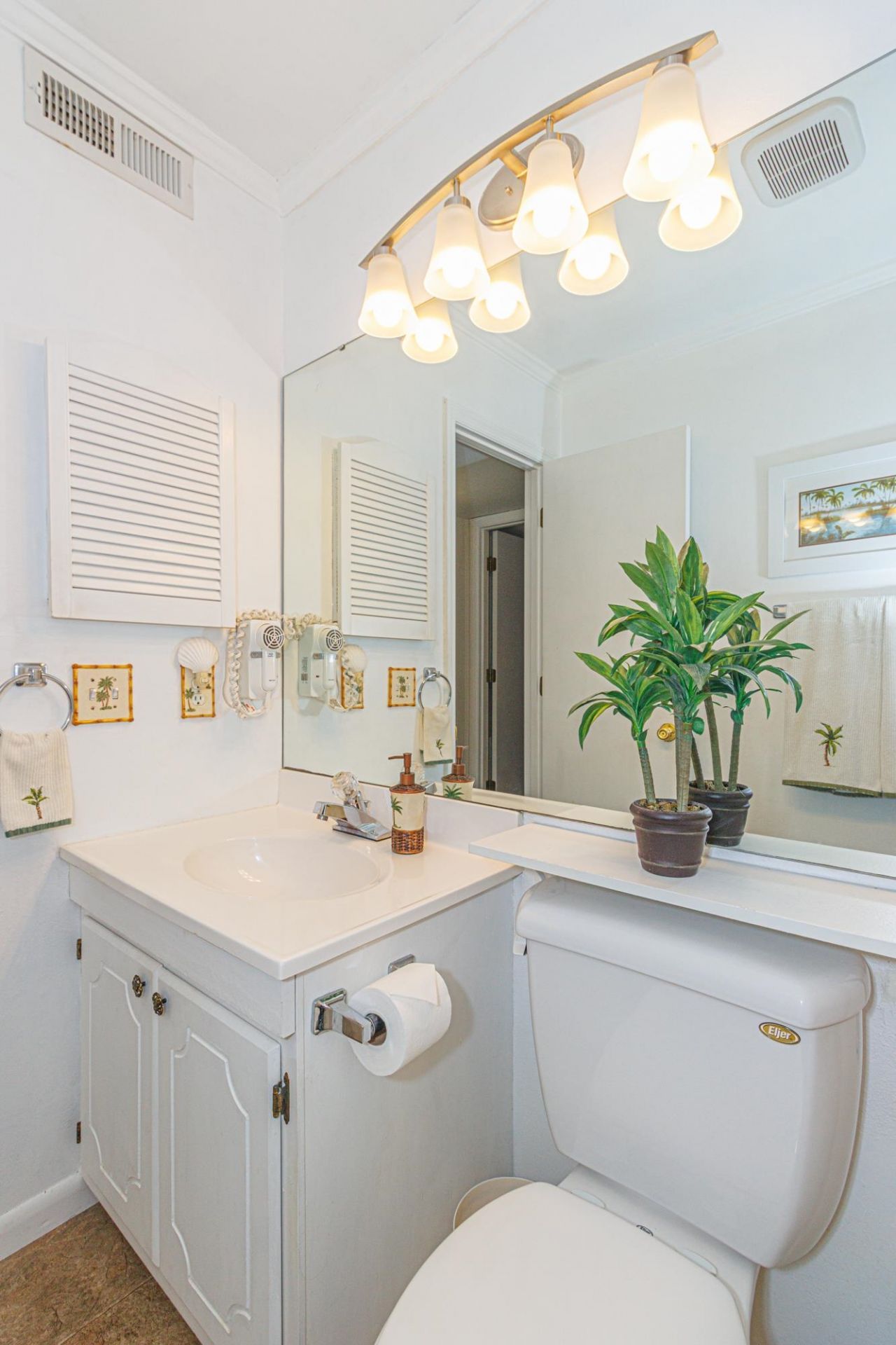5601 N Ocean Blvd.  Photo 28