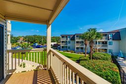 5601 N Ocean Blvd.  photo 4