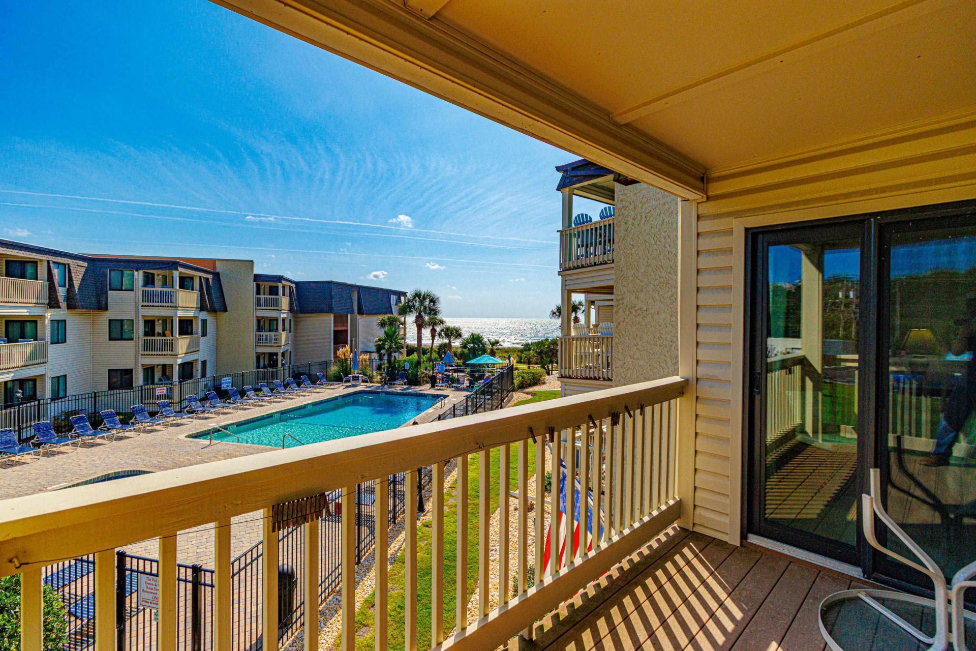 5601 N Ocean Blvd.  Photo 5