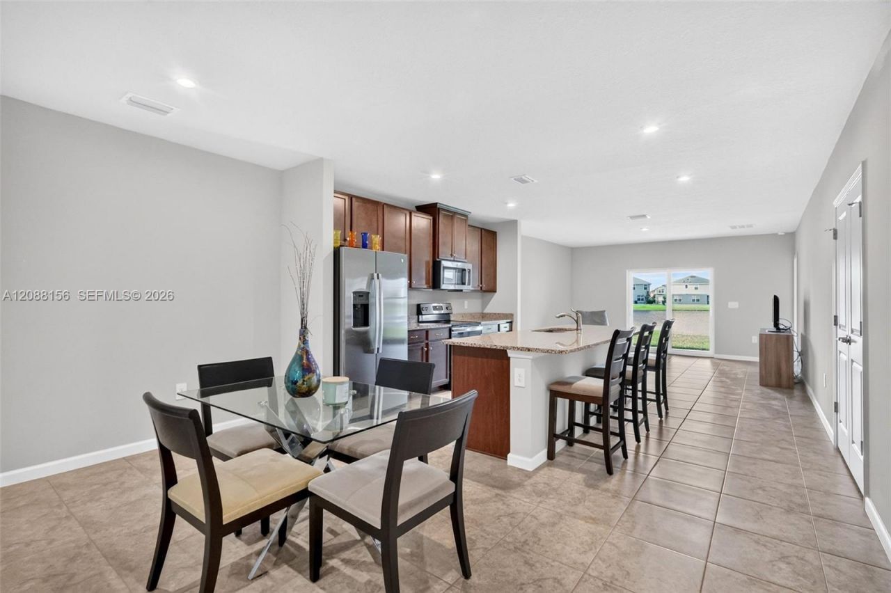 9364 SW Libertas Way, Port Saint Lucie, FL 34987 Photo