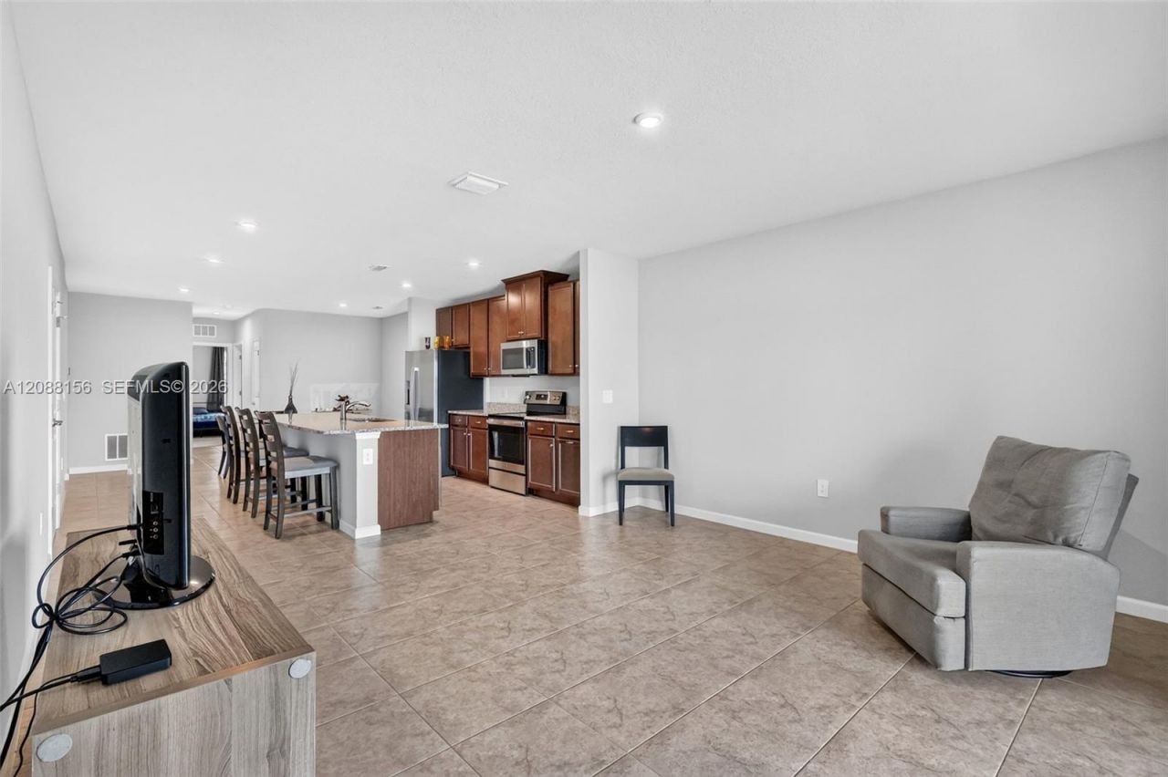 9364 SW Libertas Way, Port Saint Lucie, FL 34987 Photo