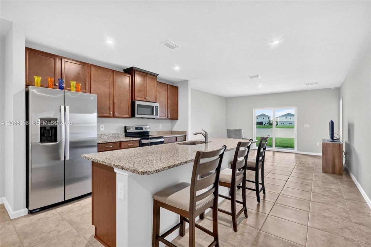 9364 SW Libertas Way, Port Saint Lucie, FL 34987 Photo