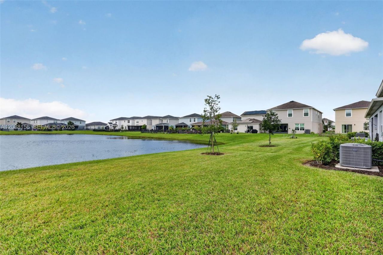 9364 SW Libertas Way, Port Saint Lucie, FL 34987 Photo