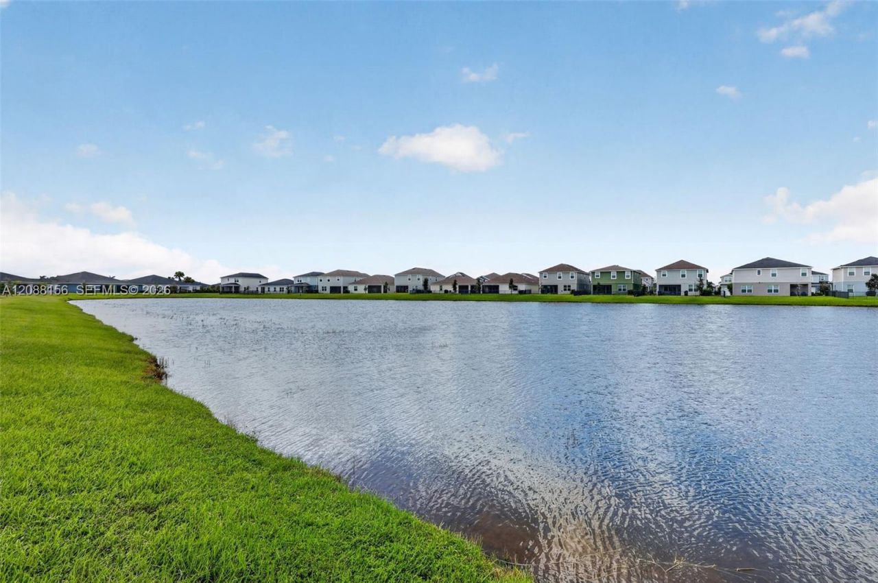 9364 SW Libertas Way, Port Saint Lucie, FL 34987 Photo