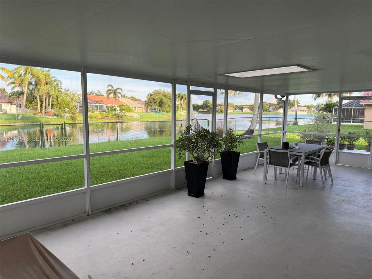 1035 NW 164th Ave, Pembroke Pines, FL 33028 Photo