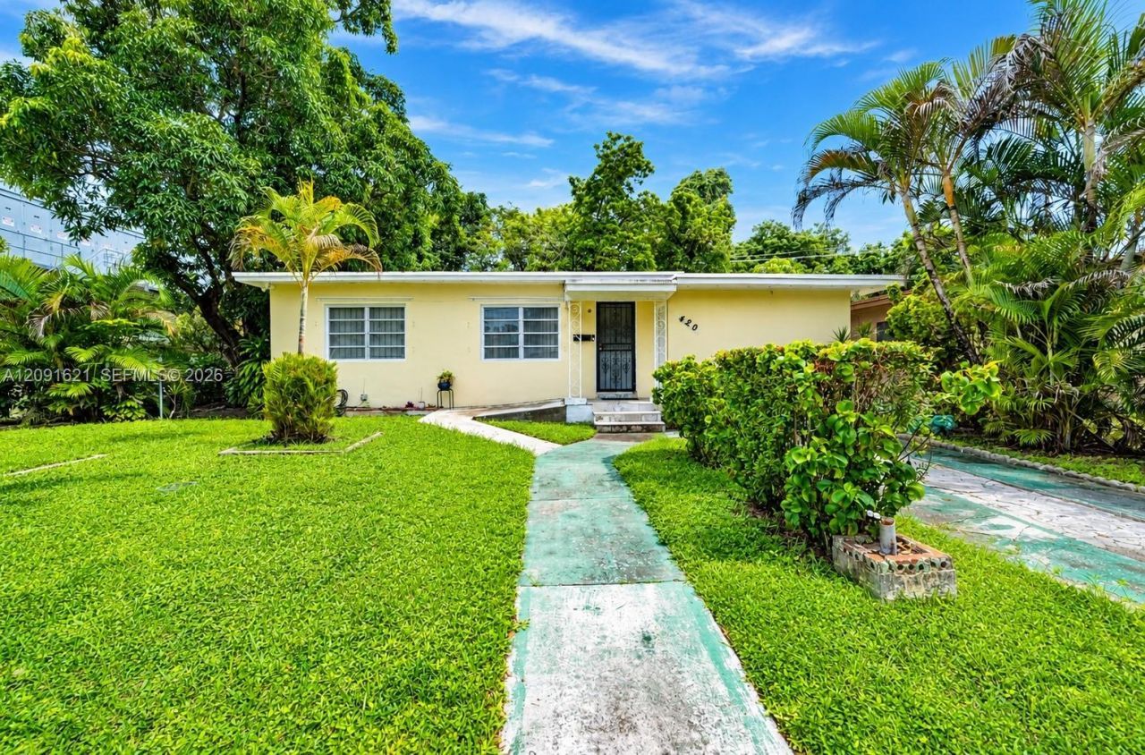 420 NW 42nd St , Miami, FL 33127 Photo