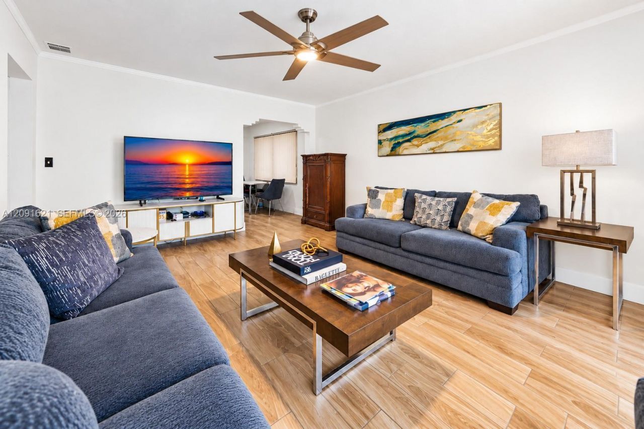 420 NW 42nd St , Miami, FL 33127 Photo