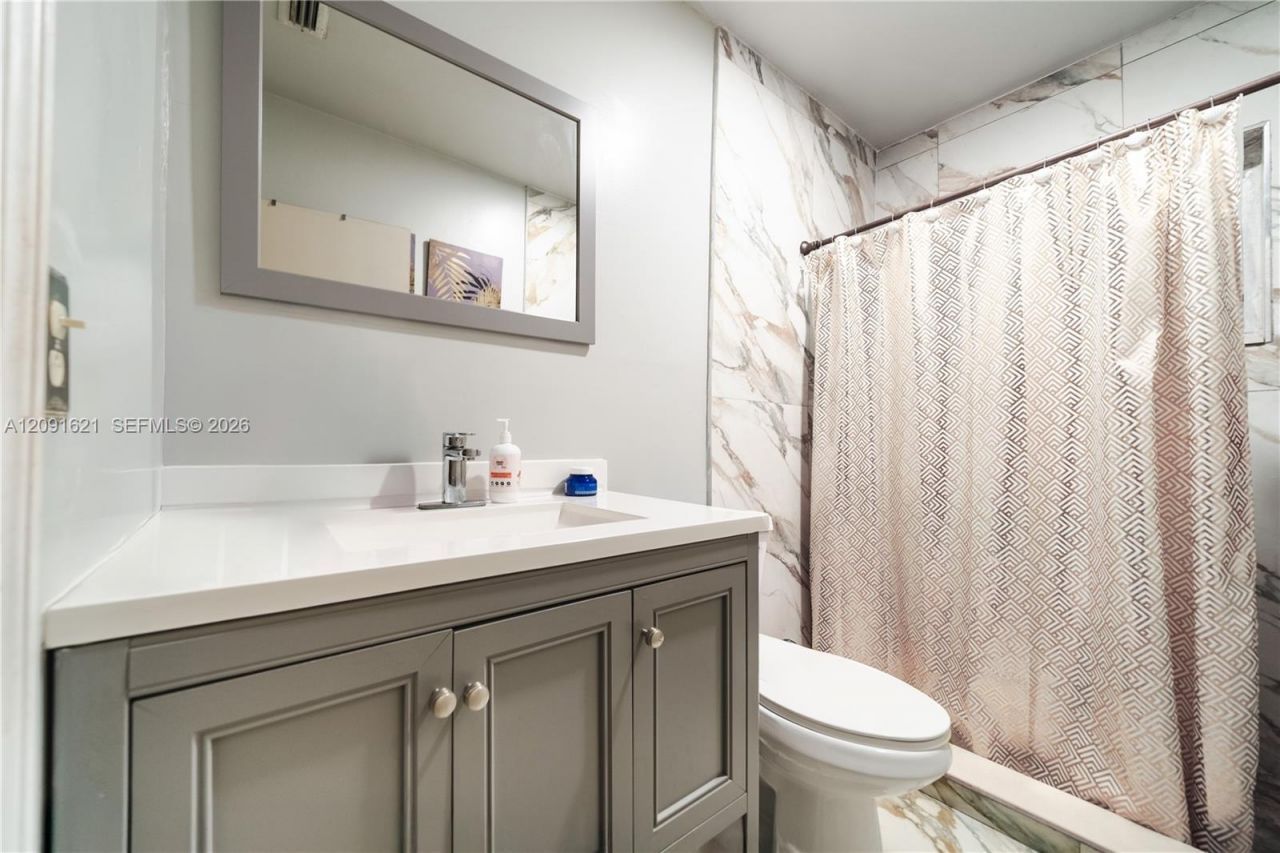 420 NW 42nd St , Miami, FL 33127 Photo