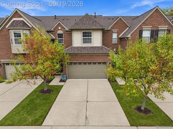 41351 N Maplewood Drive, Canton Township, Mi 48187