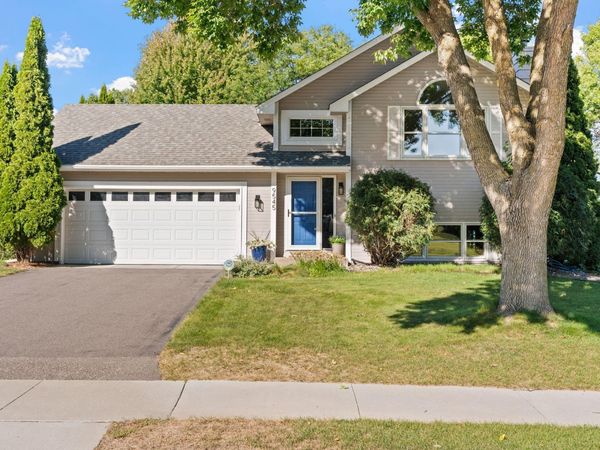 9545 Hillside Drive, Champlin, MN 55316