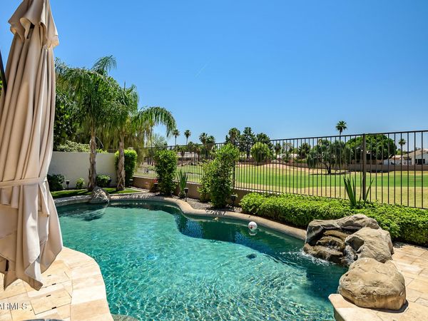 6175 W IRMA Lane, Glendale, AZ 85308