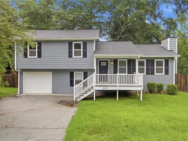 3240 Valley View Street , Powder Springs, GA 30127