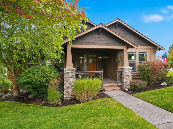 4105 SW Salmon Avenue, Redmond, OR 97756