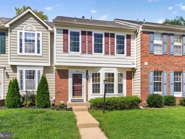 7014 GATTON SQUARE , ALEXANDRIA, VA 22315