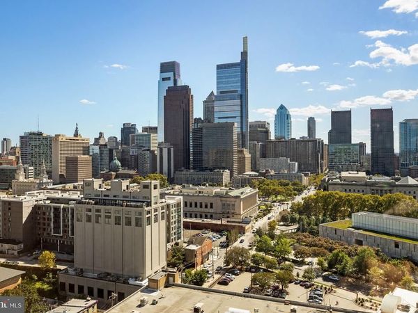 2001 HAMILTON STREET , Unit 2004, PHILADELPHIA, PA 19130