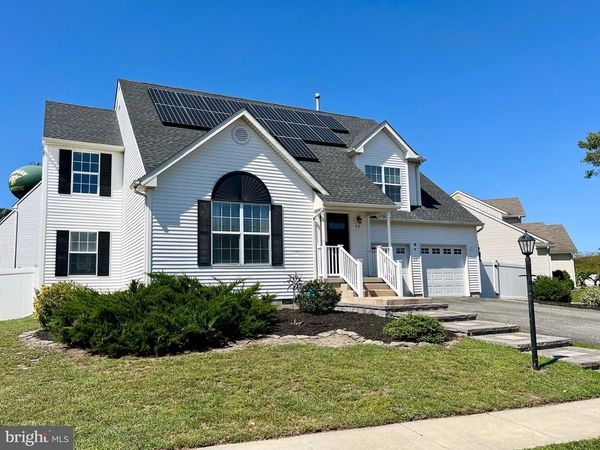 62 STONEGATE, TUCKERTON, NJ 08087