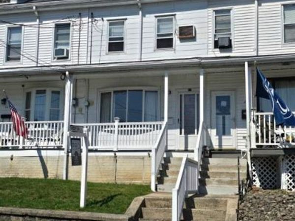 44 W WIGGAN STREET , NEW PHILADELPHIA, PA 17959