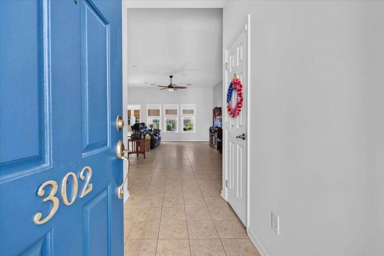 302 Sparkleberry Lane Photo 4