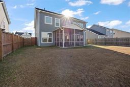 424 Philbrick Drive photo 4