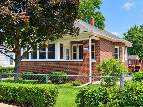 1000 Vine Street , Joliet, IL 60435