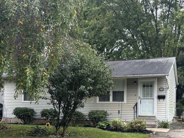 305 Lake Street , Delaware, OH 43015
