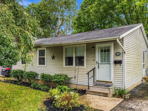 305 Lake Street, Delaware, OH 43015