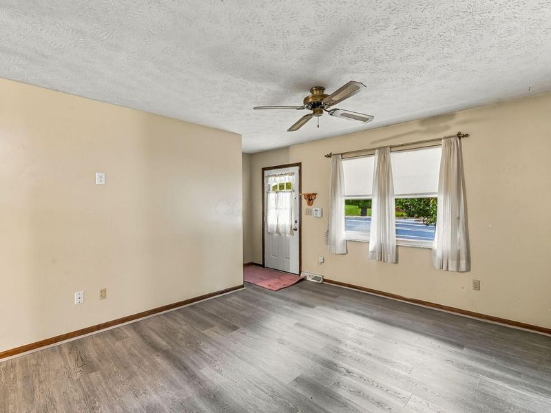305 Lake Street, Delaware, OH 43015 Photo 12