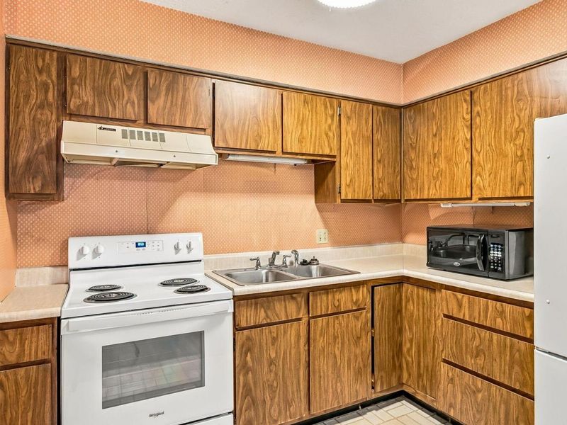 305 Lake Street, Delaware, OH 43015 Photo 14