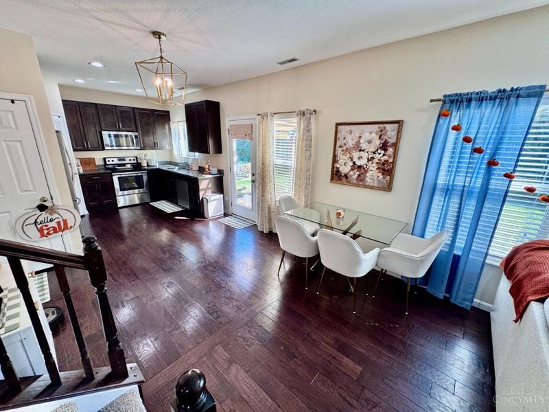 4303 Hunting Hawk Drive, Turtle Creek Township, OH 45036 Photo 9
