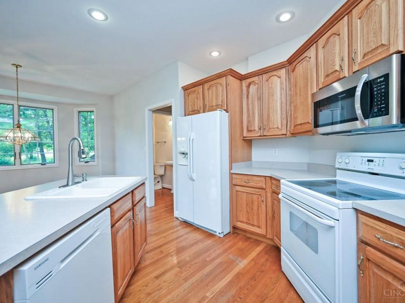 5474 Chancellor Lane, Hamilton Township, OH 45152 Photo 14