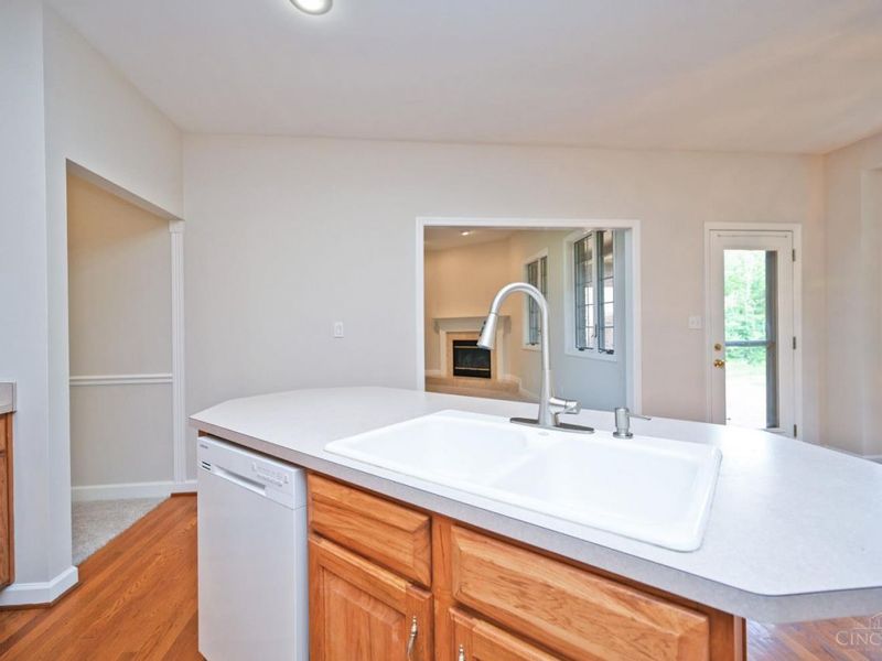5474 Chancellor Lane, Hamilton Township, OH 45152 Photo 16