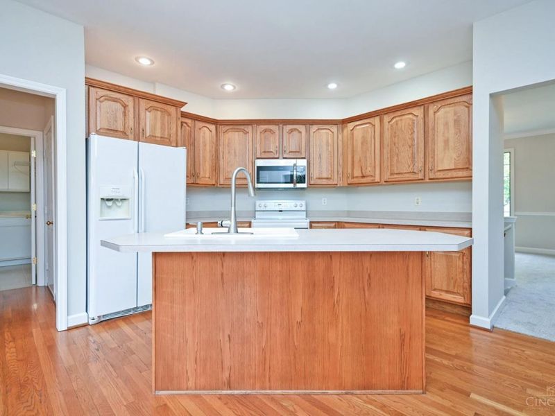 5474 Chancellor Lane, Hamilton Township, OH 45152 Photo 17