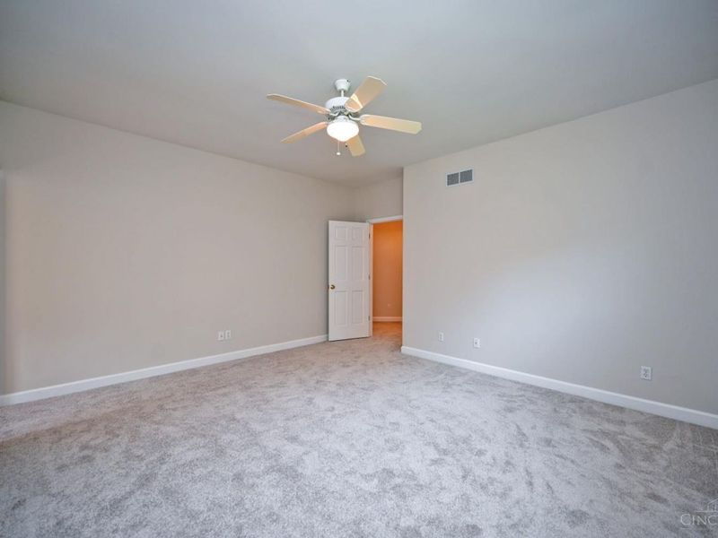 5474 Chancellor Lane, Hamilton Township, OH 45152 Photo 25