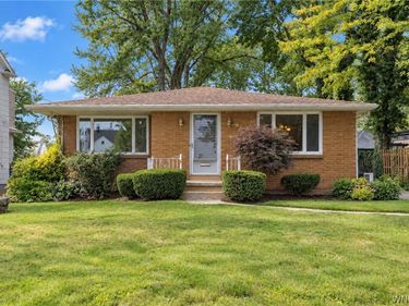 220 Maynard Drive, Buffalo, NY 14226