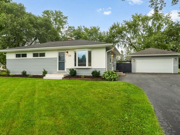 W142N6728 Washington Ave, Menomonee Falls, WI 53051