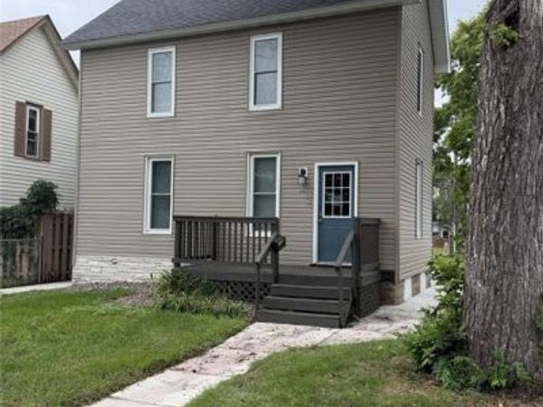 406 Talmadge Street, Eau Claire, WI 54701