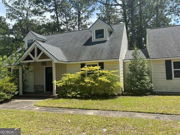 201 Cherokee Trail, Hinesville, GA 31313