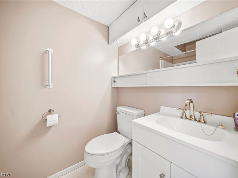 5428 Haven Court, Unit A, Willoughby, OH 44094 Photo 10