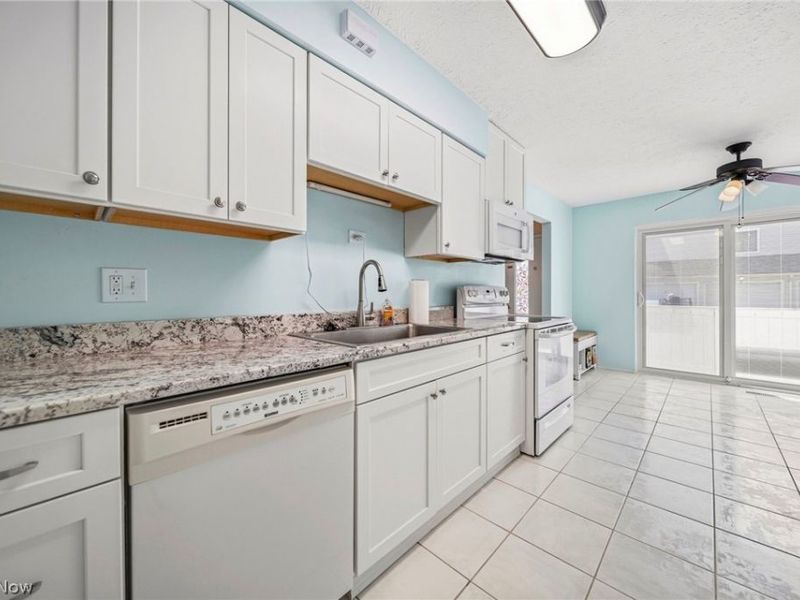 5428 Haven Court, Unit A, Willoughby, OH 44094 Photo 5