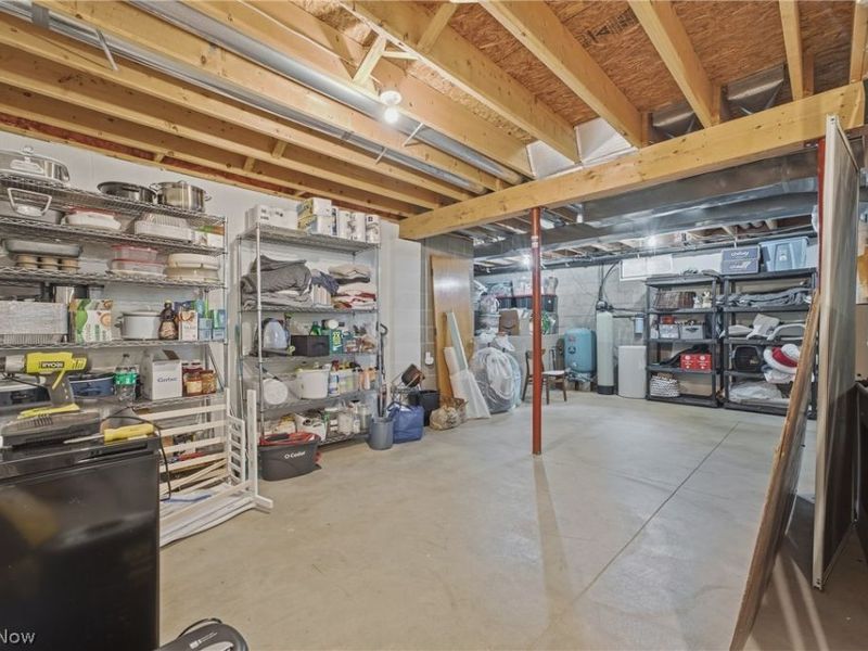 6295 Plum Street NE, Louisville, OH 44641 Photo 38