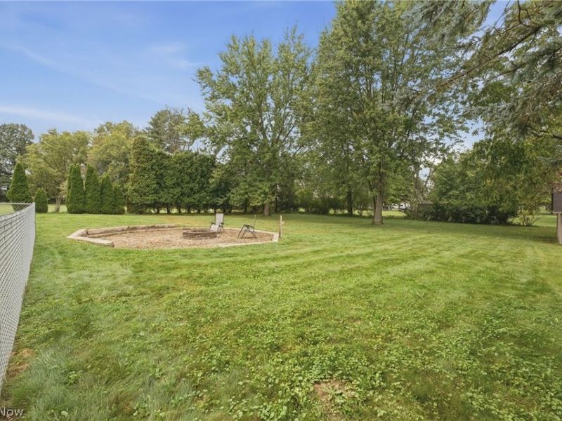 6295 Plum Street NE, Louisville, OH 44641 Photo 48