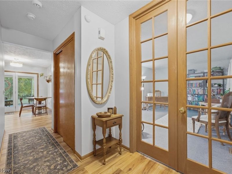 6295 Plum Street NE, Louisville, OH 44641 Photo 6