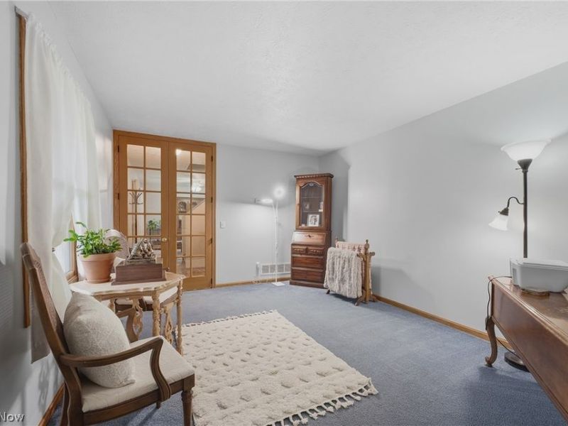 6295 Plum Street NE, Louisville, OH 44641 Photo 8