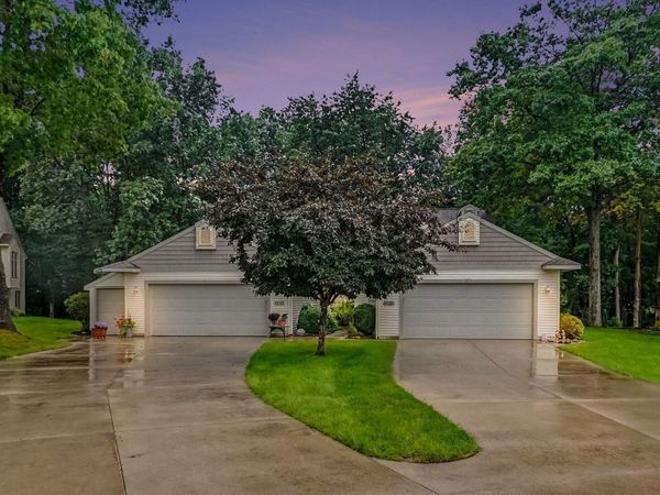1229 S Timberview Drive, Whitehall, MI 49461