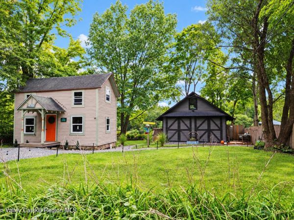 90 Dock Street, Saugerties, NY 12477