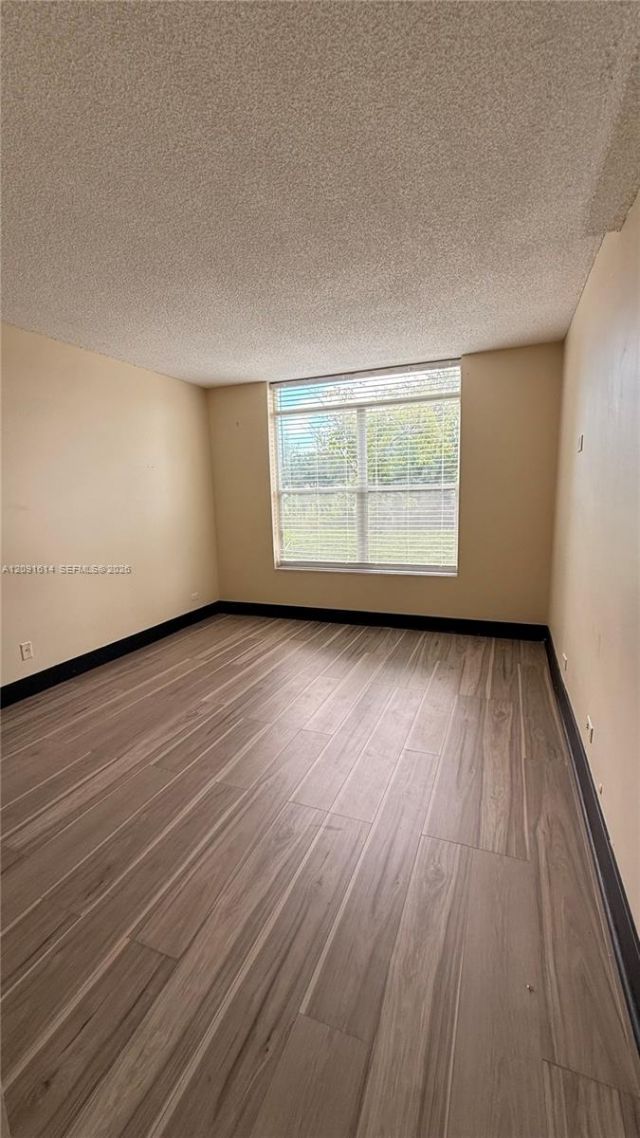 3720 Inverrary Dr , Unit 1W, Lauderhill, FL 33319 Photo